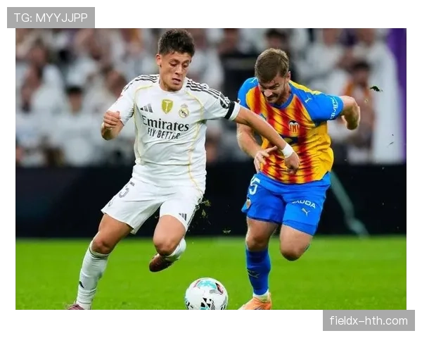 库尔图瓦精妙出球再显神技，助推球队进攻火力持续升级